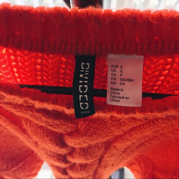 Sweater - Picture 2 of 2